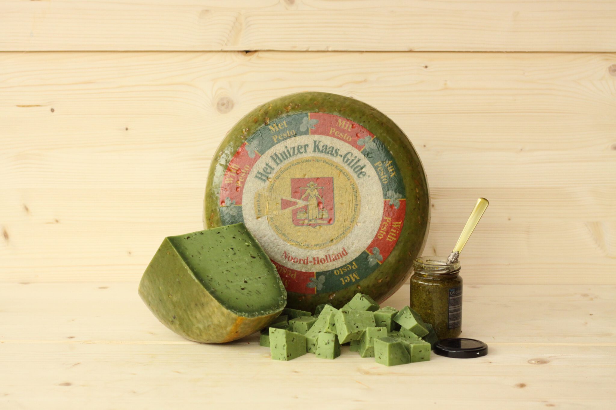 Green Pesto Cheese 50 F I D M Visser Kaas